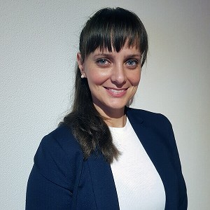 Cristina Messaggi de Souza: Speaking at the Helitech Expo